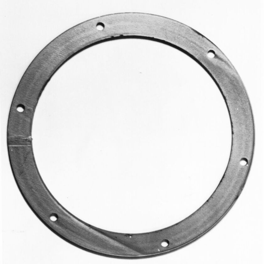 FLÄNSRING OBEHANDLAD 40X6 805 MM