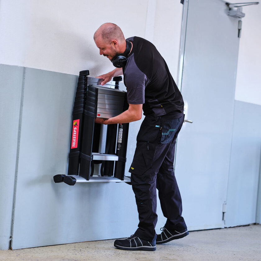 VÄGGFÄSTE COMBI TELESTEPS