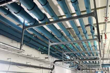 50 000 meter rör isoleras på nya akutsjukhuset 